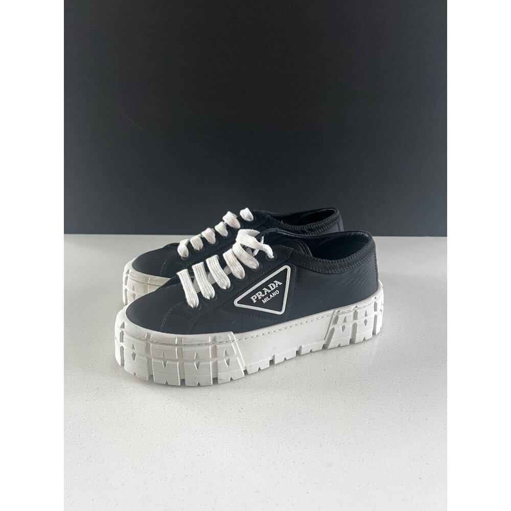 PRADA Re-Nylon Gabardine Logo Double Wheel 50mm BLACK Sneakers SIZE 38 - Picture 2 of 10